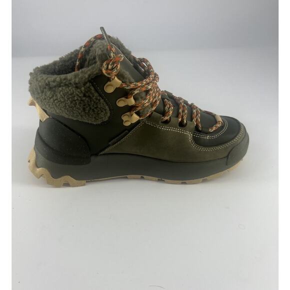 Nike City Classic PRM Boots Womens Size 7.5 Green Tan Cargo Khaki Activewear New - Picture 3 of 9